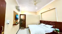 Raghav Ji Home-Stay - 2 estrellas