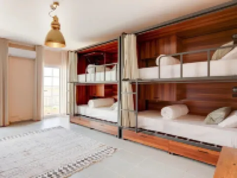 Malacuna Peniche Hotels in Ferrel