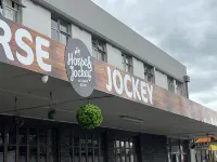 Horse and Jockey Inn Hotels in 