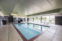 Best Western Watertown Отели в г. Окономовок