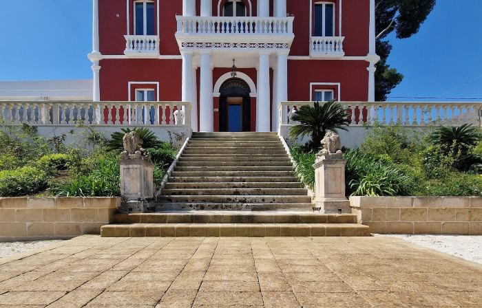 Imperial Paradise