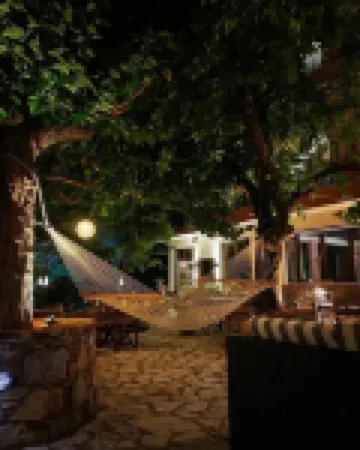 Hotel Steni โรงแรมใน