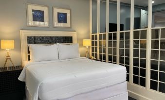 Kapis Mansions Hotel