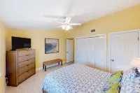 Canalside at KCB 키콜로니 비치 호텔