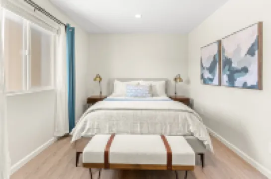 Charming Oasis with Modern Kitchen and Outdoor Patio - Cozy Retreat