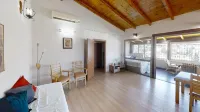 Cozy Wood Apartment with Great View to Nazareth Hôtels à : Ein Harod