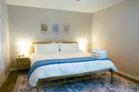 Stylish Apartment with Modern Finishes - Cozy Comfort Awaits