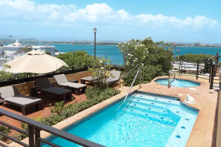 Hotel El Convento Отели рядом с Аэропорт Сан-Хуан Исла Грэйнд