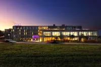 Yotel Geneva Lake Hotels in Chavannes-de-Bogis