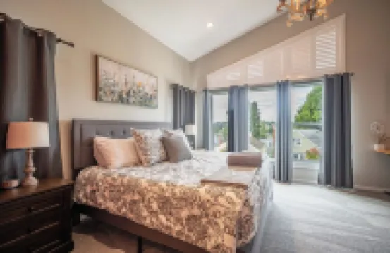 5-BDR w/ Rooftop Views, Covered Deck & Spacious Backyard–Prime Central Location!