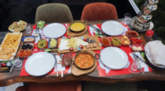 ディモラ ゴールド ホテル