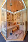 Luxury Hedone Apartment Near the Bridge with Private Spa Zone - spa