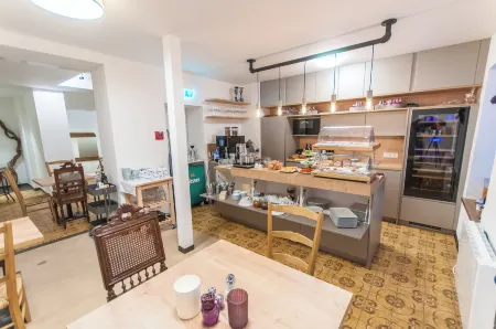 Pension Max Summercard Included