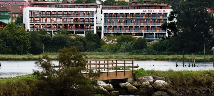 Apartamentos Bahía de Boó Hotels in Santander