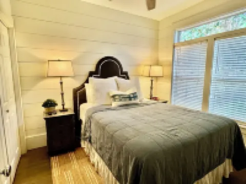 Great Home Near Seaside Without Any of the Private Beach Issues at Our Entrance! Hotels in Seagrove Beach