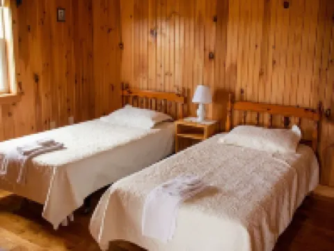 Unit 3 - Bay view cottage, near coffee shops, restaurants and beach Hotels in Kings County