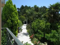 Quinta do Guerra, Villa with private pool, jacuzzi and tennis court.