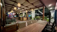 Front One Boutique Adria Boyolali Hotels in Boyolali