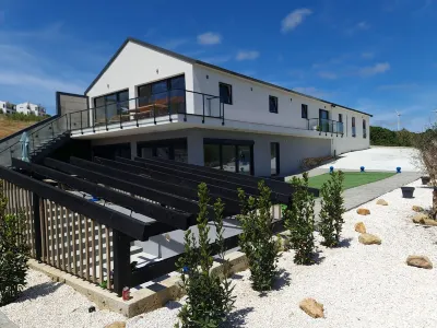The long Barn  Ericeira cascade pool/sunken outdoor lounge, walk to beach (18)