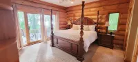 Beautiful Chalet on the Lake!