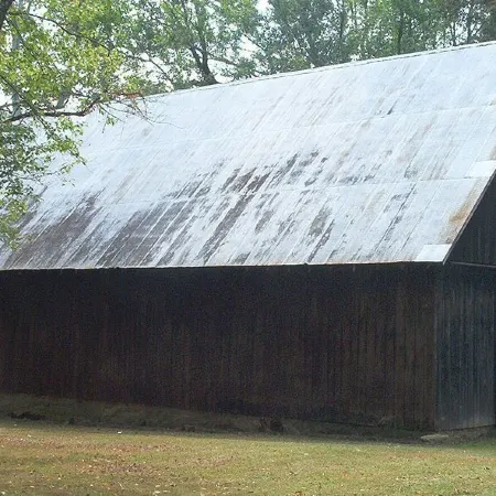 Great place to stay, close to downtown, very private, and lots of amenities!