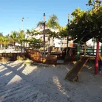 Apê a 150m da praia de Canasvieiras