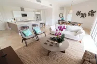 Exclusive Beach Apartment in Puntarena Hotels in El Chiru