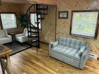 Tree House + Wi-Fi +kitchen +bathroom +2 bedrooms