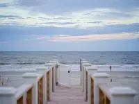 Wander Surfside Beach