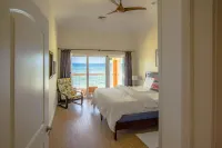 SKY Luxurious Tranquility on a Private Beach In A Protected Marine Environment