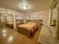 2 bedroom house with a 500 sf private dock with swimming ladder, Finnish sauna