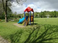 "Het Alfrahuisje" Cozy cottage in the park "De kreek" in Bruinisse Hotels in Bruinisse