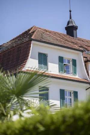 Schickes Apartment in Denkmalgeschütztem Haus in Seenähe Отели в г. Хард