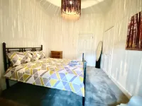 Luxury Executive 2Bed Apartment in Elgin-Free Parking & WiFi 2 Bathrooms Hotels in 