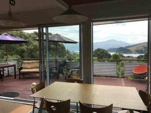 Akaroa Sunshine Views and Spa Pool !!