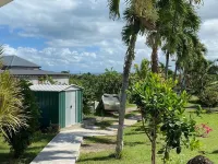 Charming bungalow located between sea and mountains Hotels in Sainte-Rose