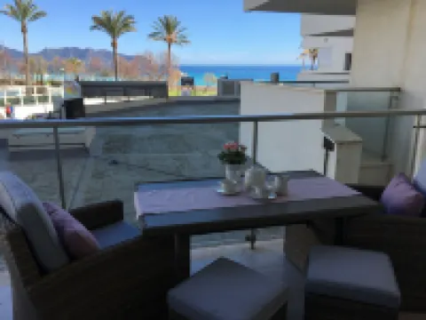 BEACH FRONT APARTMENT
