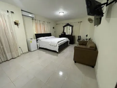 Spacious & Comfy Family size