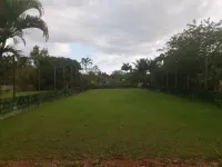 Beautiful, spacious house in a gated community. Hotel in zona Foz do Rio Guaratuba