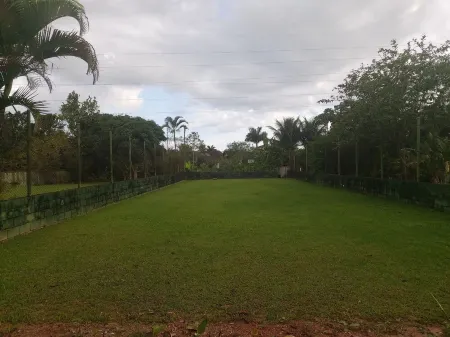 Beautiful, spacious house in a gated community. Отели рядом с достопримечательностью «Foz do Rio Guaratuba»