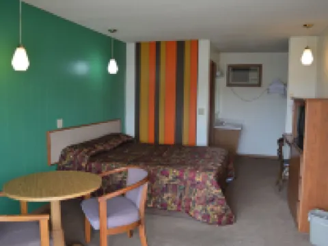 Edgetowner Motel Hotels in De Soto