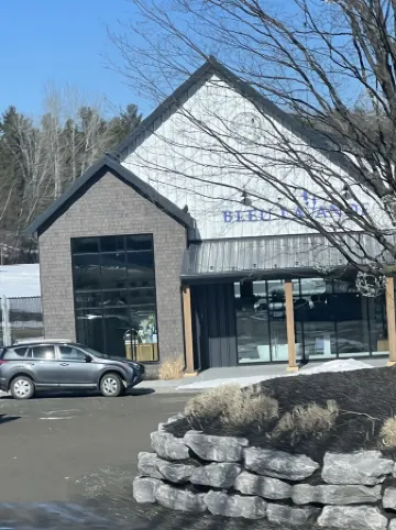 Le Club Azur Family Retreat