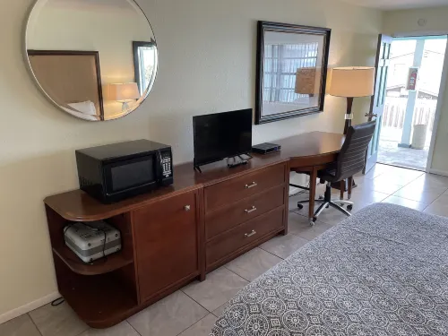 Beach Front Motel Hotels in Flagler Beach