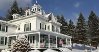 Center Harbor Sutton House B & B