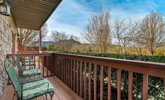 Berry Springs Lodge