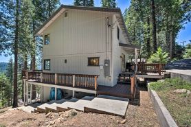 Hike, Fish, and Relax Family Arnold Cabin