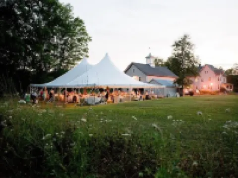 Raritan Inn