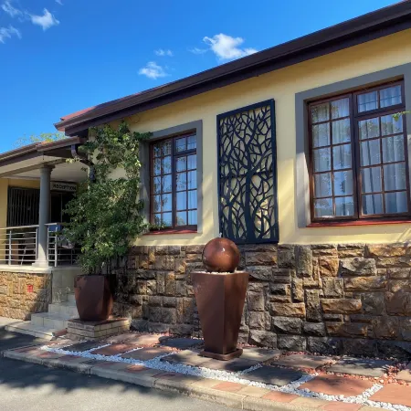 Madlula's Guesthouse