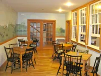 Oak Valley Inn and Suites Hotels in Conesus