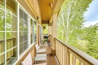 Condo w/ Mtn View < 1 Mi to Steamboat Resort! - Homestays